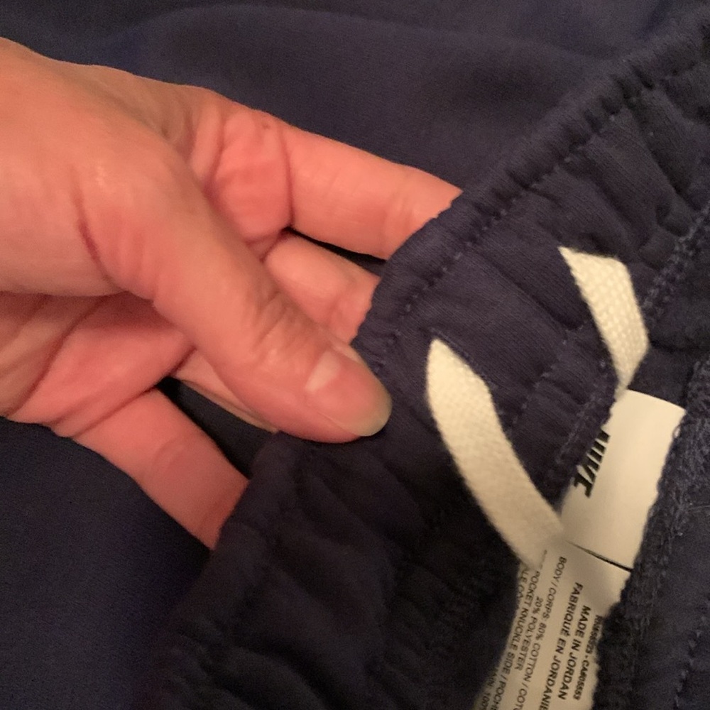 Nike Sweatshorts - Picture 5 of 7